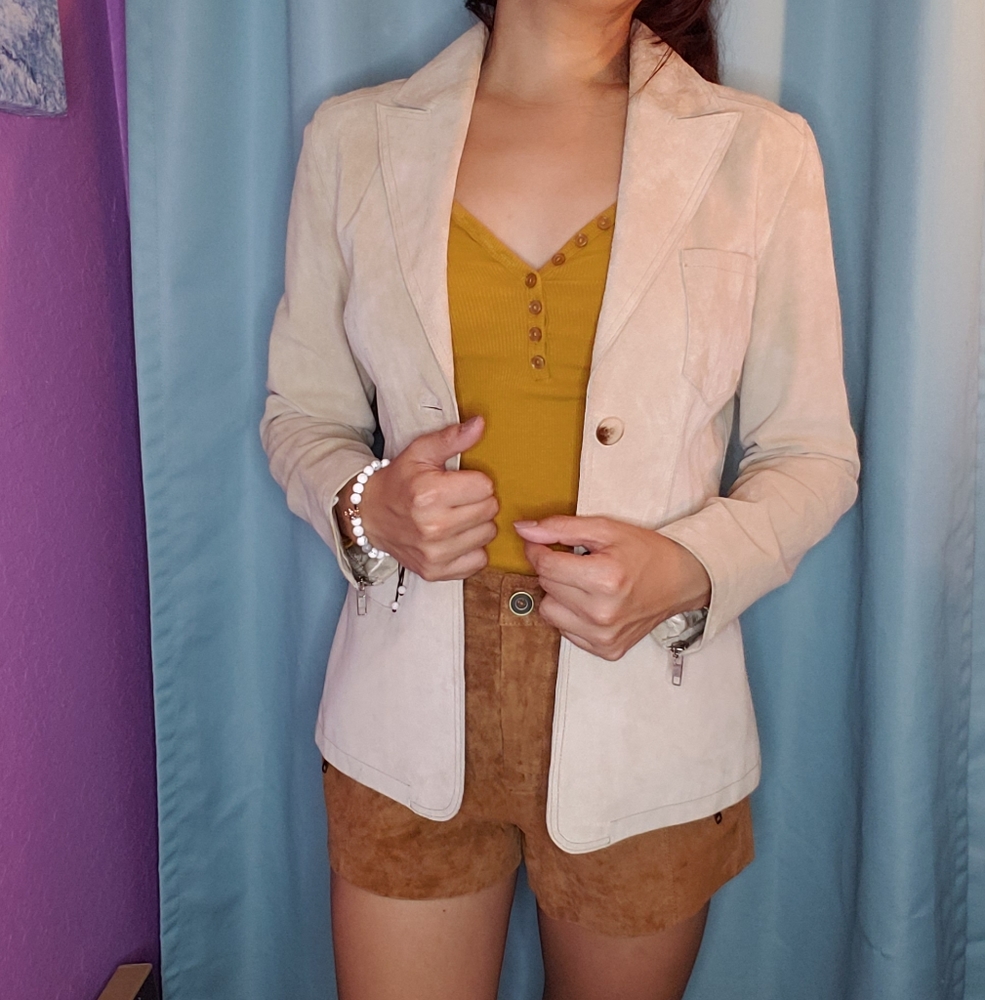 CREAM SUEDE BLAZER